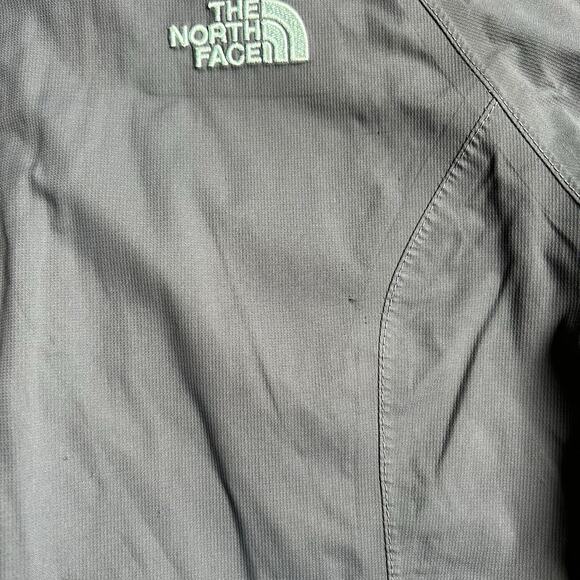 The North Face HyVent Jacket Women’s Small Gray Hooded Waterproof Shell - Picture 7 of 10